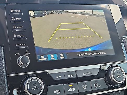 Used 2020 Honda Civic Touring image 22