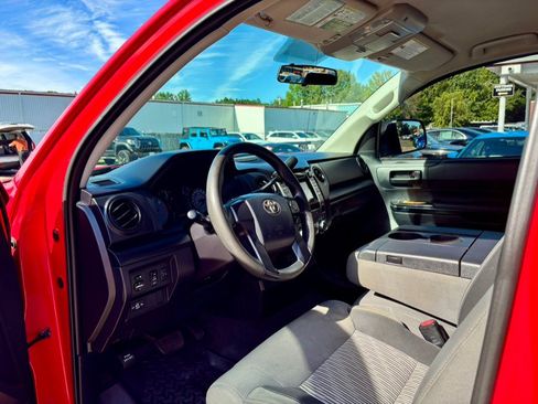 Used 2014 Toyota Tundra SR AWD/4WD image 11