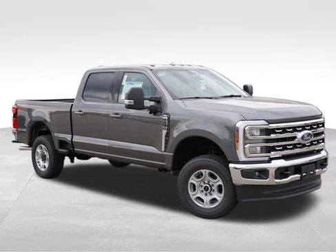 New 2026 Ford F250 XLT w/ XLT Premium Package image 1