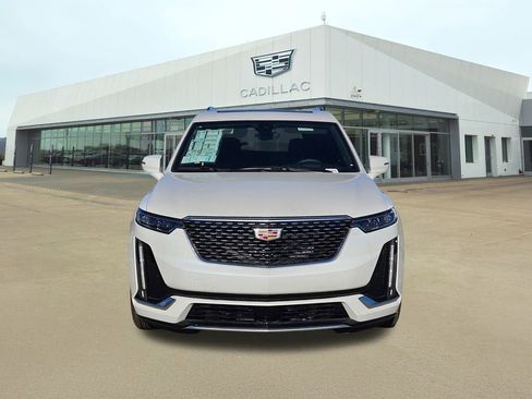 New 2025 Cadillac XT6 Premium Luxury w/ Technology Package image 2