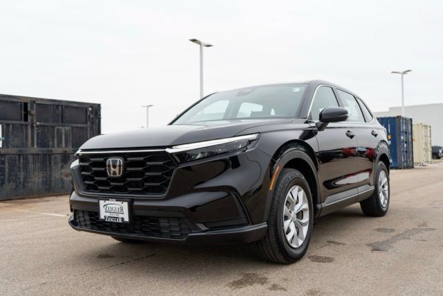 Used 2024 Honda CR-V LX image 3