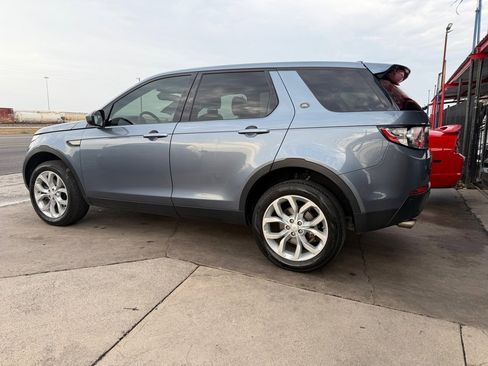Used 2019 Land Rover Discovery Sport SE image 23