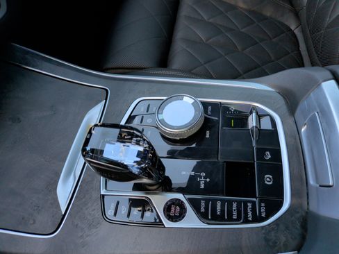 Used 2023 BMW X5 xDrive45e w/ Executive Package image 23