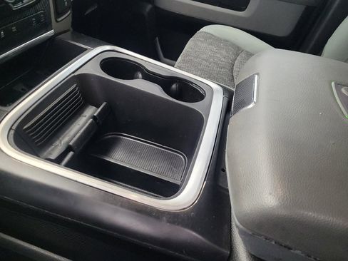 Used 2019 RAM 1500 Lone Star image 26