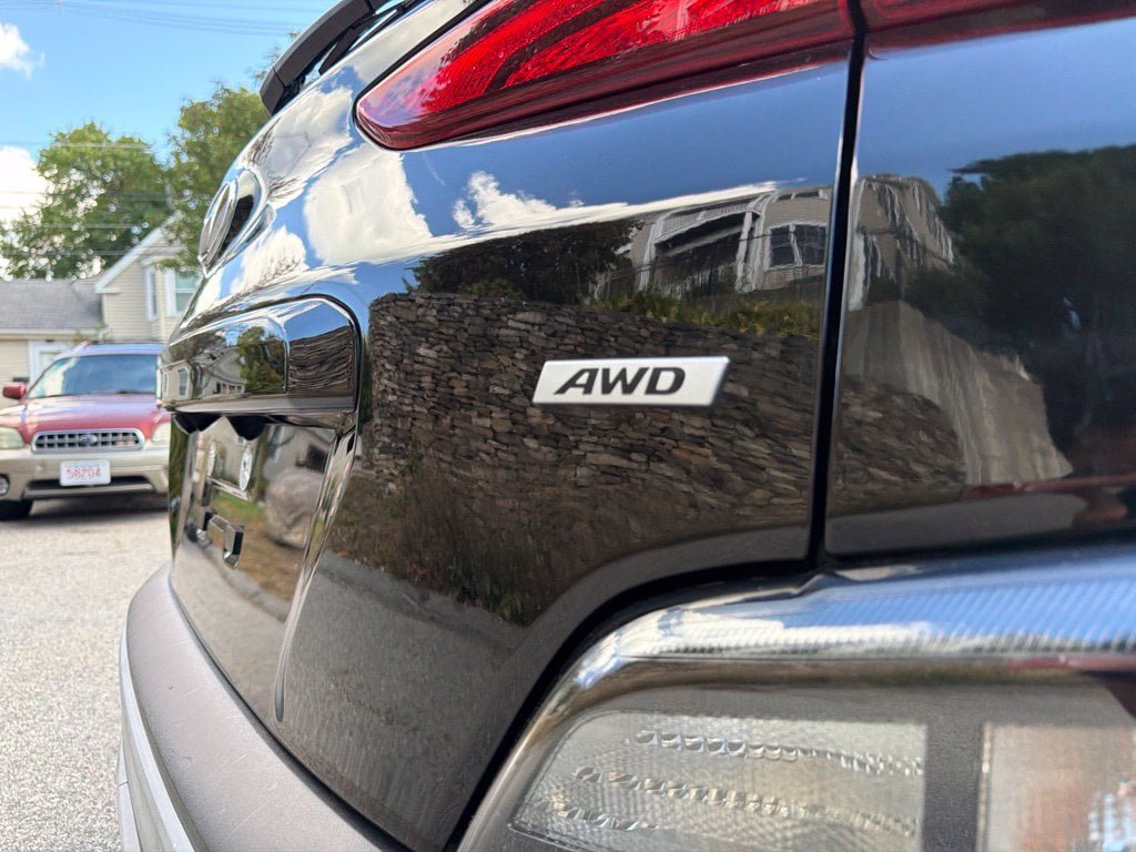 Used 2023 Hyundai Kona SEL w/ Convenience Package AWD/4WD image 10