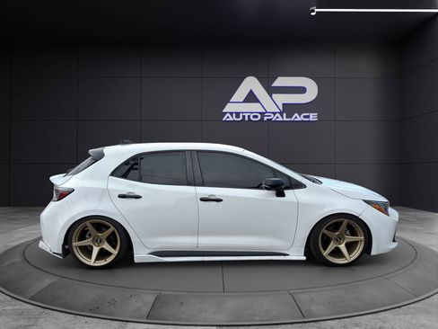 Used 2021 Toyota Corolla SE image 8