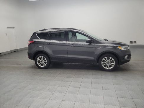Used 2018 Ford Escape SE image 11