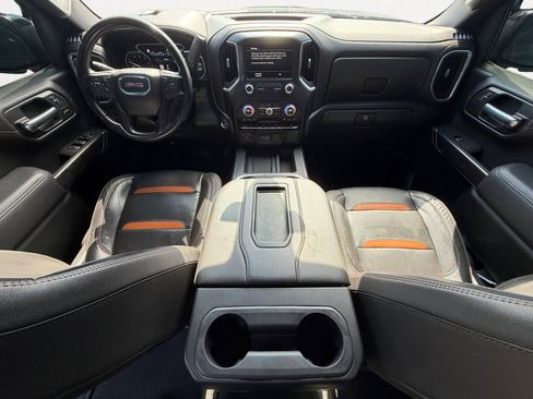 Used 2021 GMC Sierra 1500 AT4 w/ AT4 Premium Package AWD/4WD image 2