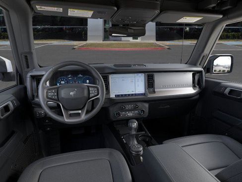 New 2026 Ford Bronco Outer Banks AWD/4WD image 9