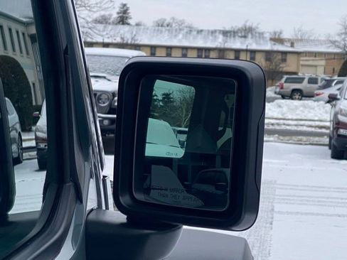 New 2026 Jeep Wrangler Unlimited Rubicon w/ Safety Group image 13