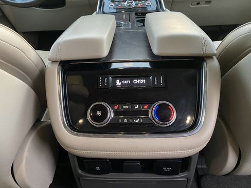 Used 2018 Lincoln Navigator L Select w/ Cargo Package image 28