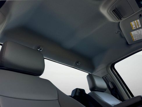 New 2025 Ford F350 XL w/ XL Chrome Package image 17