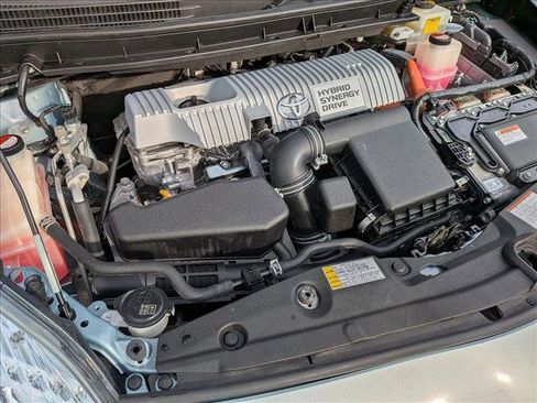 Used 2015 Toyota Prius Two image 21