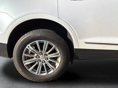 Used 2019 Cadillac XT5 Luxury image 28