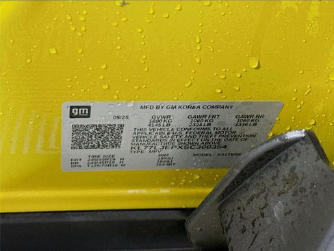 New 2025 Chevrolet Trax RS w/ Sunroof Package image 26