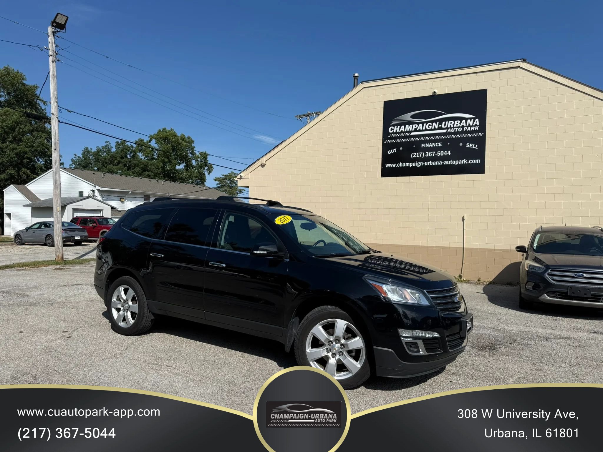 Used 2017 Chevrolet Traverse LT w/ Style and Technology Package AWD/4WD image 1