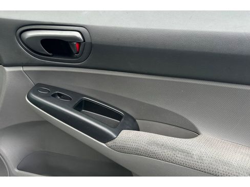 Used 2010 Honda Civic DX-VP image 18