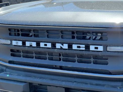 Used 2026 Ford Bronco 2-Door w/ Sasquatch Package AWD/4WD image 30