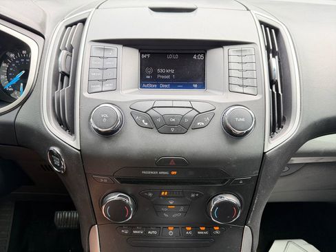 Used 2017 Ford Edge SEL AWD/4WD image 10