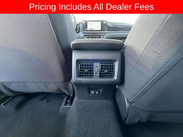 Used 2025 Toyota Camry LE FWD image 17