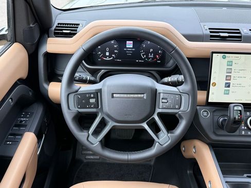 New 2026 Land Rover Defender 130 X-Dynamic SE AWD/4WD image 18