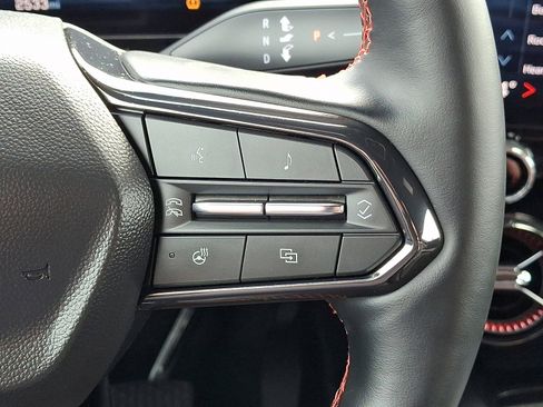 Used 2025 Chevrolet Blazer EV RS image 21