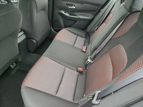 New 2026 Nissan Sentra SR w/ Floor Mat Package FWD image 15