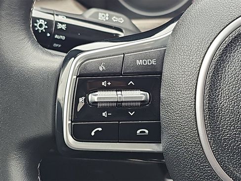 Used 2022 Kia Sorento S w/ Panoramic Sunroof Package image 20