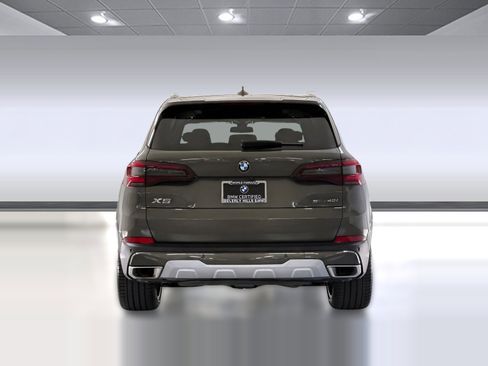 Certified 2023 BMW X5 sDrive40i w/ Premium Package image 9