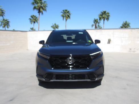 Used 2025 Honda CR-V Sport-L image 3