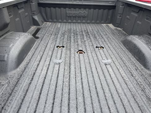 Used 2024 Chevrolet Silverado 3500 High Country image 9