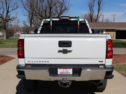 Used 2016 Chevrolet Silverado 2500 W/T image 8