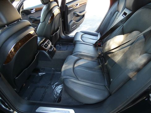 Used 2015 Audi A8 L 4.0T image 52