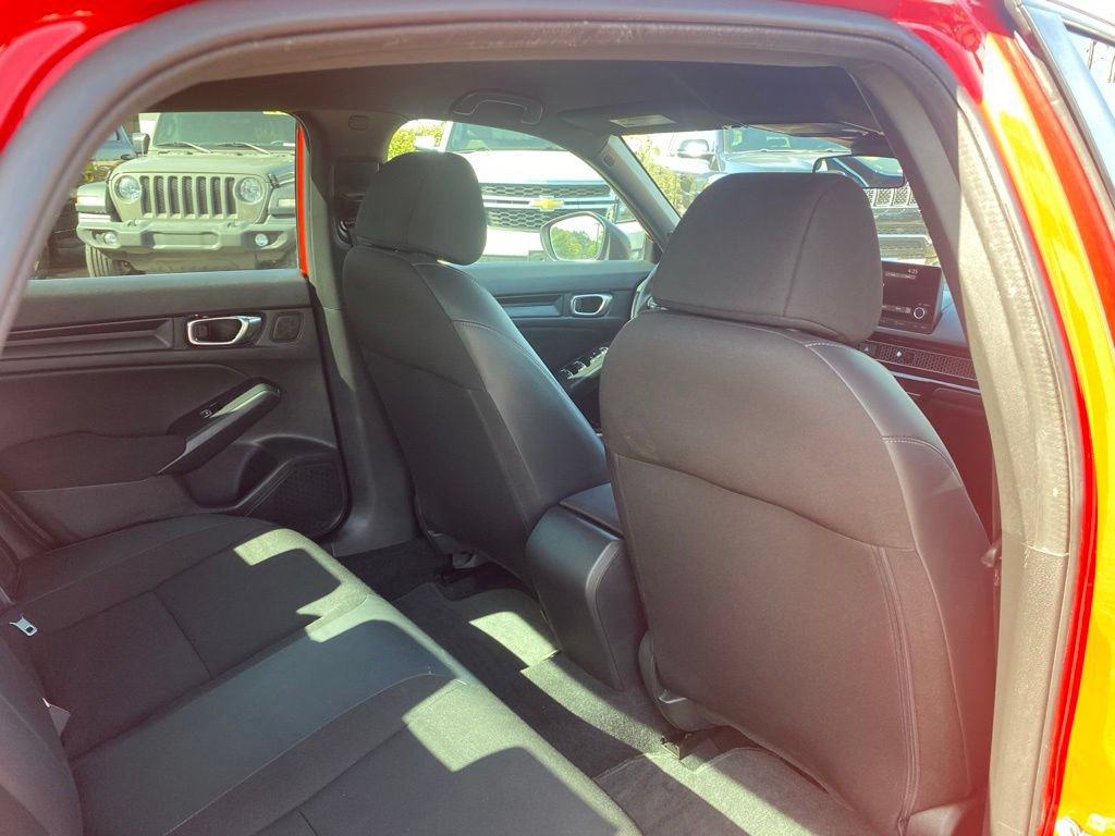 Used 2023 Honda Civic Sport image 28