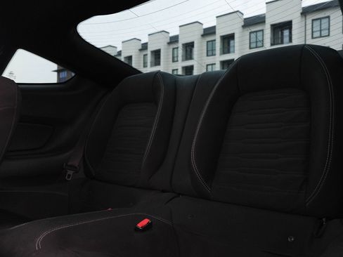 Used 2017 Ford Mustang GT image 18