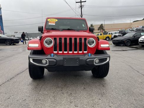 Certified 2023 Jeep Wrangler Unlimited Sahara AWD/4WD image 5
