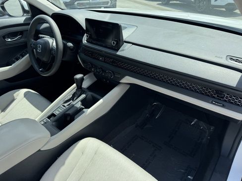 Used 2023 Honda Accord LX image 5