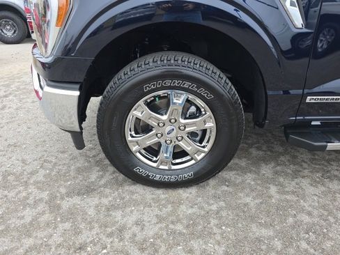 Certified 2021 Ford F150 Lariat w/ Equipment Group 502A High image 9