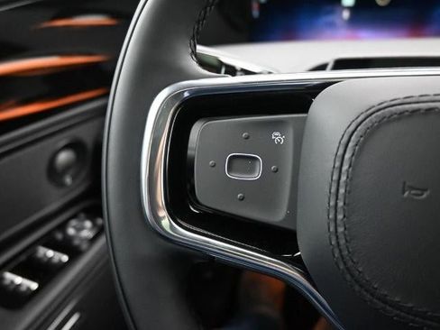 New 2025 Lincoln Nautilus Premier w/ Equipment Group 102A image 24