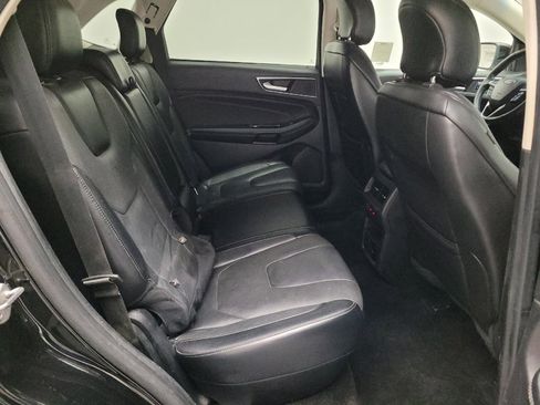 Used 2018 Ford Edge Titanium w/ Equipment Group 301A image 19