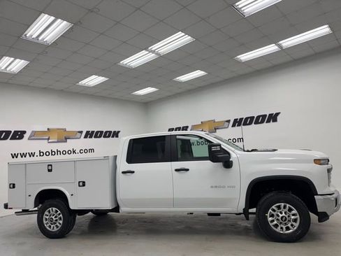 New 2026 Chevrolet Silverado 2500 W/T w/ WT Convenience Package image 4