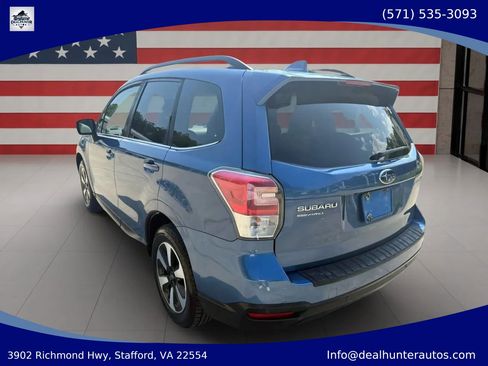 Used 2017 Subaru Forester 2.5i Limited AWD/4WD image 9