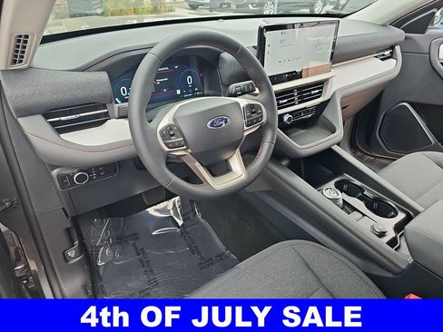 New 2026 Ford Explorer Active RWD image 17