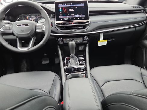New 2026 Jeep Compass Limited image 15