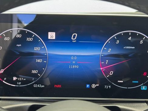 Used 2024 Mercedes-Benz CLE 300 4MATIC Coupe image 2