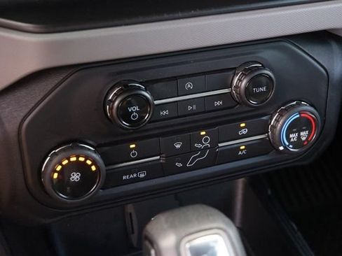 Used 2022 Ford Bronco 2-Door AWD/4WD image 17