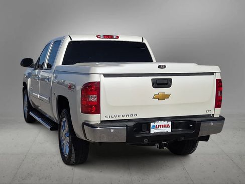 Used 2013 Chevrolet Silverado 1500 LTZ w/ LTZ White Diamond Edition AWD/4WD image 7