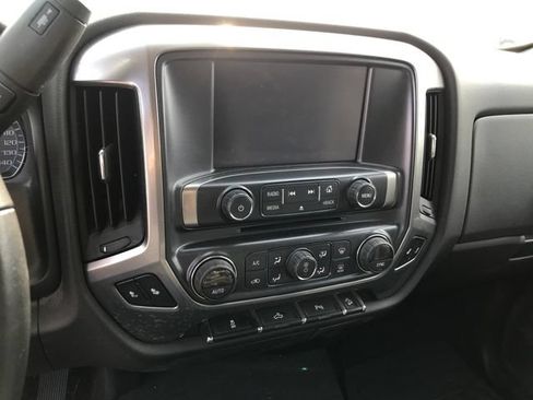 Used 2017 Chevrolet Silverado 1500 LT w/ Midnight Edition AWD/4WD image 9