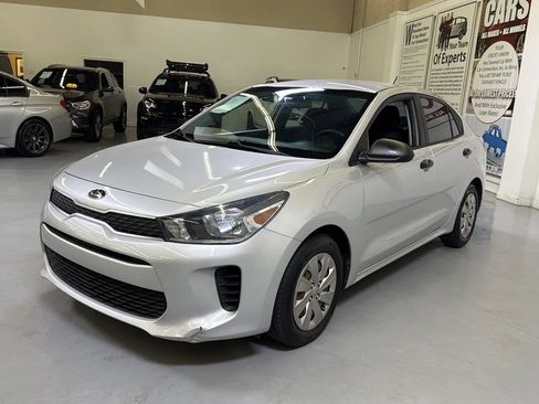 Used 2018 Kia Rio LX FWD image 4