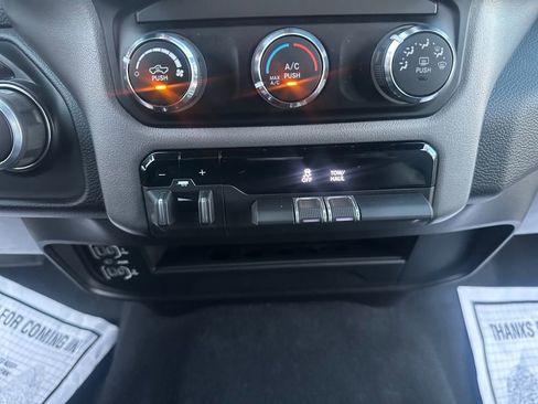 Used 2024 RAM 2500 Big Horn image 19